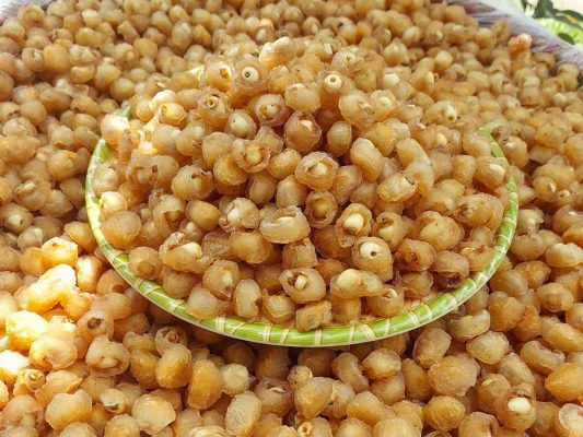 Long Nhãn Ôm Sen Có Tác Dụng Gì