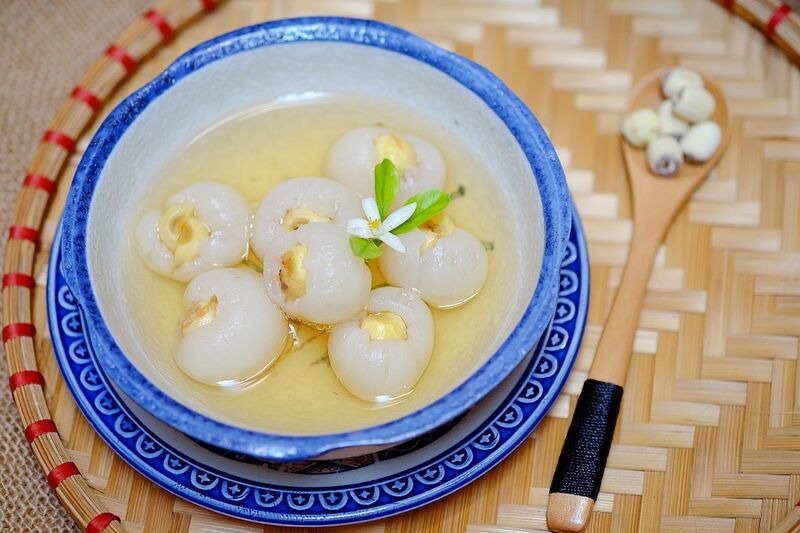 cách dùng long nhãn ôm sen