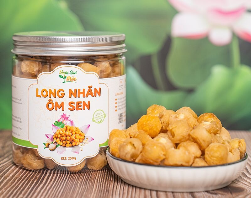 công dụng long nhãn ôm sen